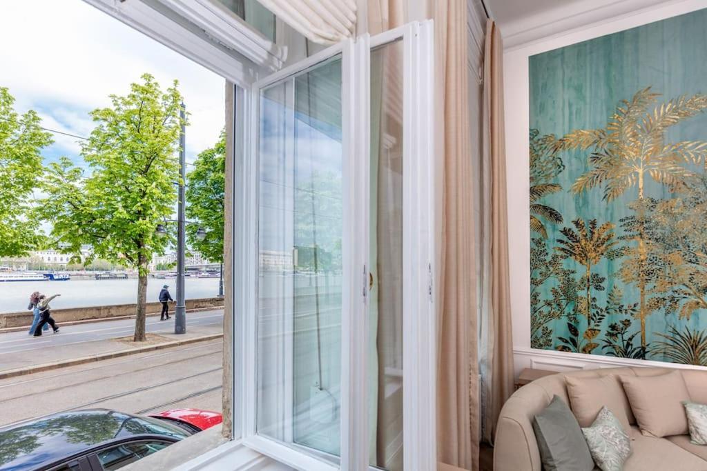 Apartman Orangehomes Luxury Next To Gellert Hill