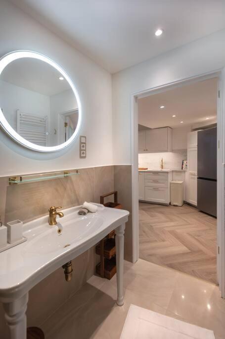 Apartman Orangehomes Luxury Next To Gellert Hill